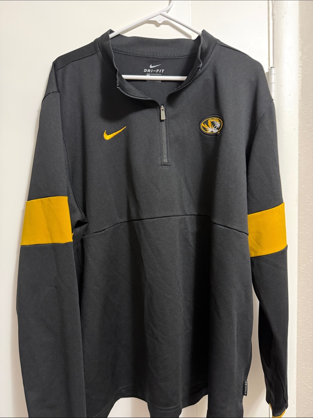 Nike Black & Yellow Quarter-Zip Dri-FIT Pullover with MIZZOU Logo
